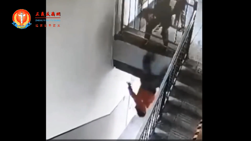 2024年3月,青海西宁10岁小学生在同学推搡中,因栏杆断裂而坠楼。.png 2024年3月,青海西宁10岁小学生在同学推搡中,因栏杆断裂而坠楼。.png